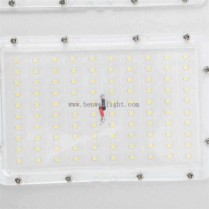 solar powered parking lot lights