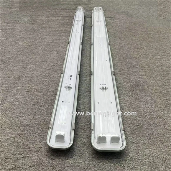 T8 tri-proof strip light, 1.2-meter anti-lock braking system, computer materials, IP65 dustproof, 18W-58W. suppliers